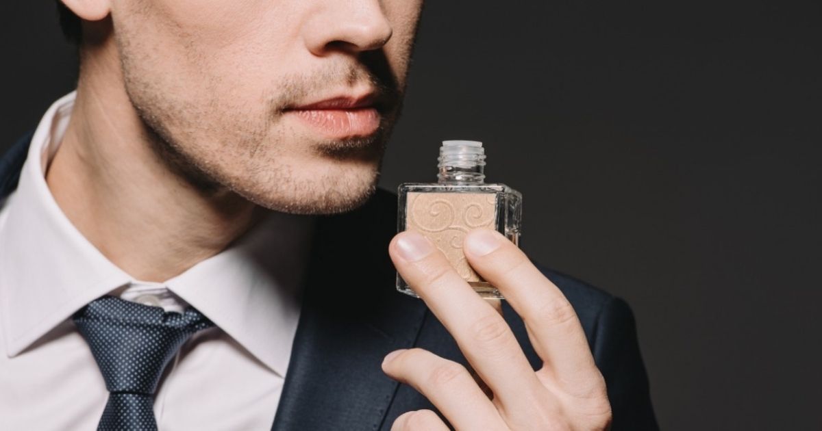 How to Get Perfume Smell off Skin?