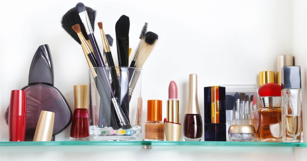Shelf Life of Different Seint Makeup Products