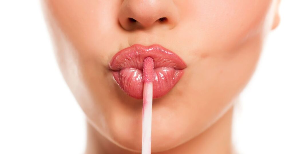Tips for Applying City Lips Plumping Lip Gloss