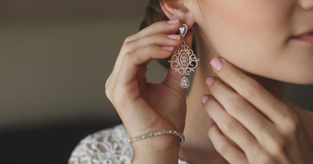 Removing Earrings with Lubricants